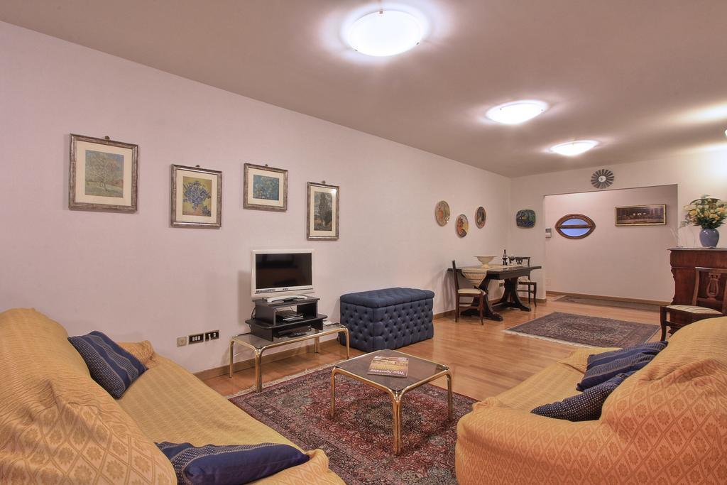 Florence Old Town Apartment Номер фото